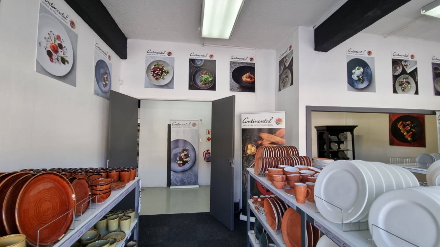 To Let Commercial Property for Rent in Salt River Western Cape